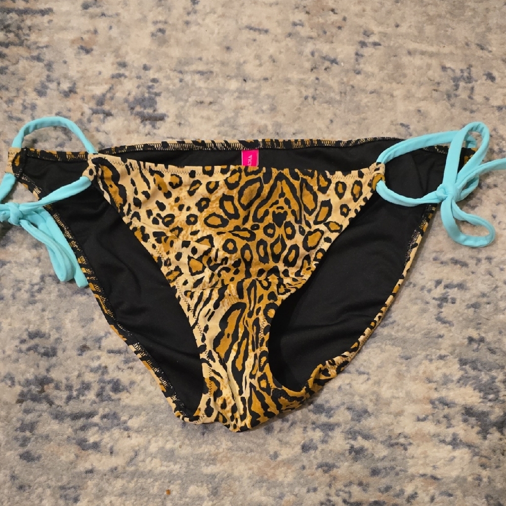 Victoria's Secret Leopard Print Bikini Bottom